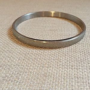 Silver Bangle bracelet